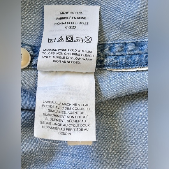 Madewell Light Blue Denim Blouse - Picture 8 of 8